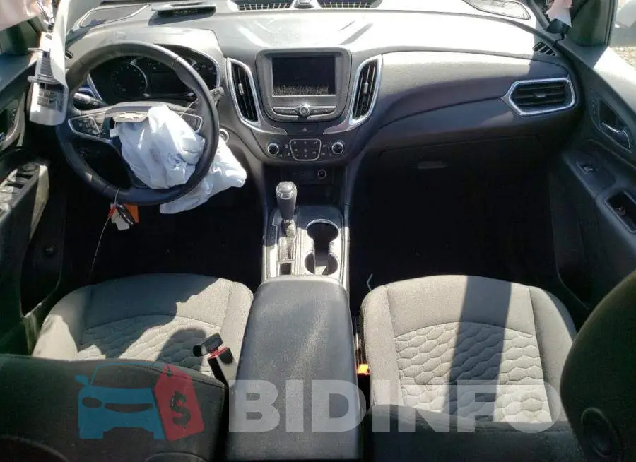 2GNAXTEV3L6256092 Photo# 8