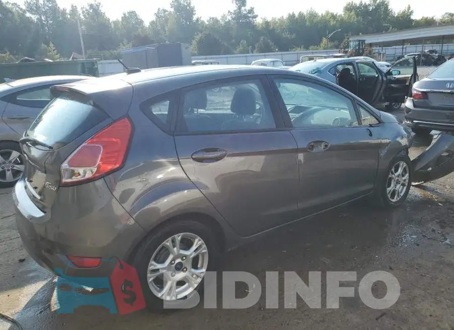 3FADP4EJ8GM110863 Photo# 3