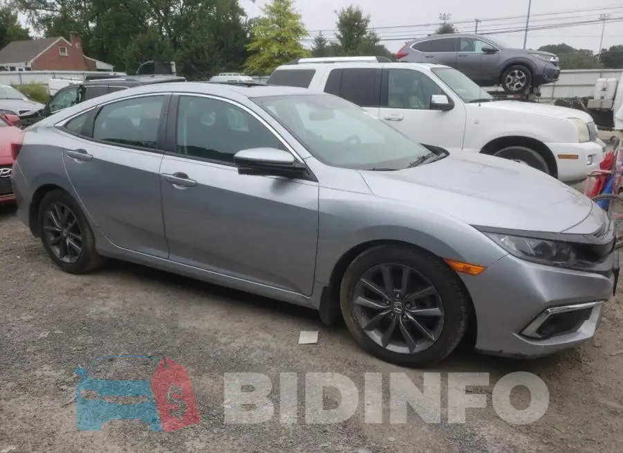 19XFC1F30LE220825 Photo# 4