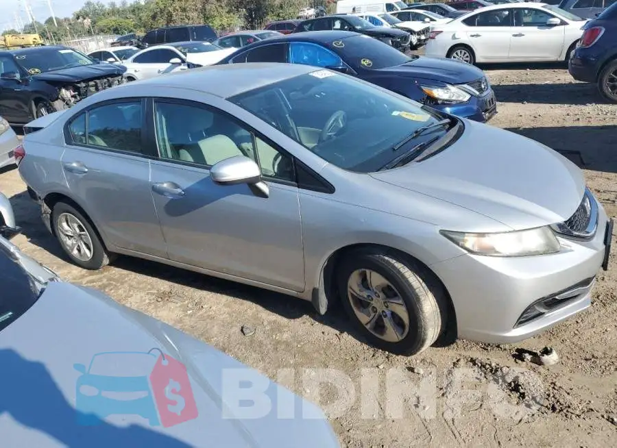 2HGFB2F53EH501097 Photo# 4