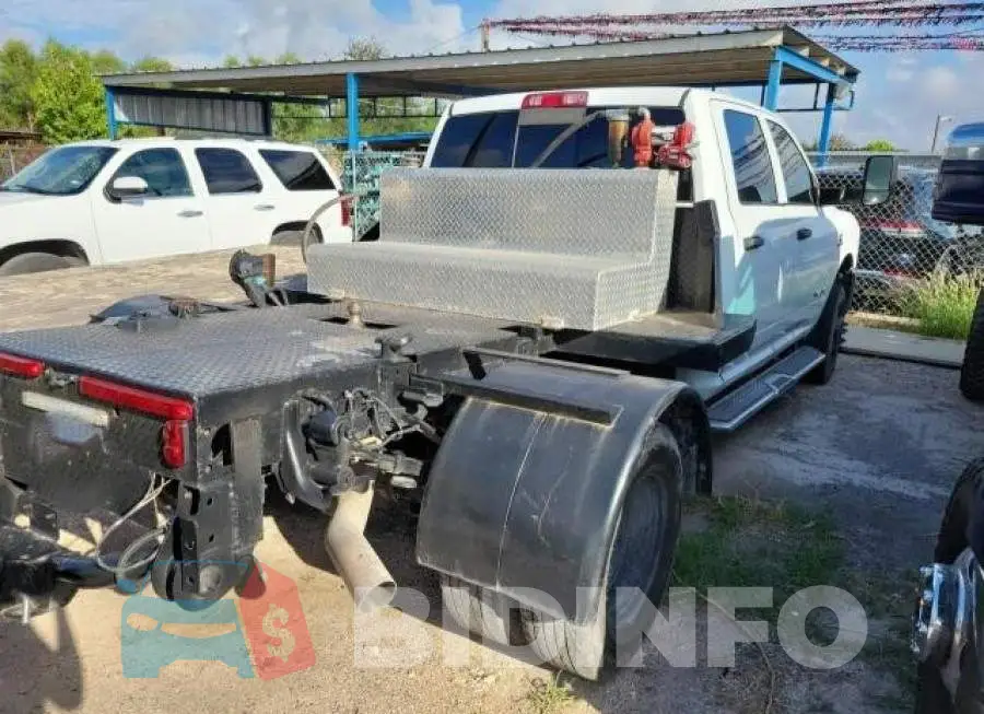 3C63RRGL1MG549562 Photo# 4