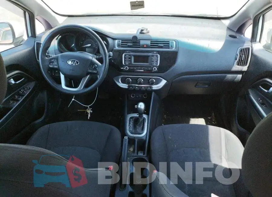 KNADM4A32G6681305 Photo# 8