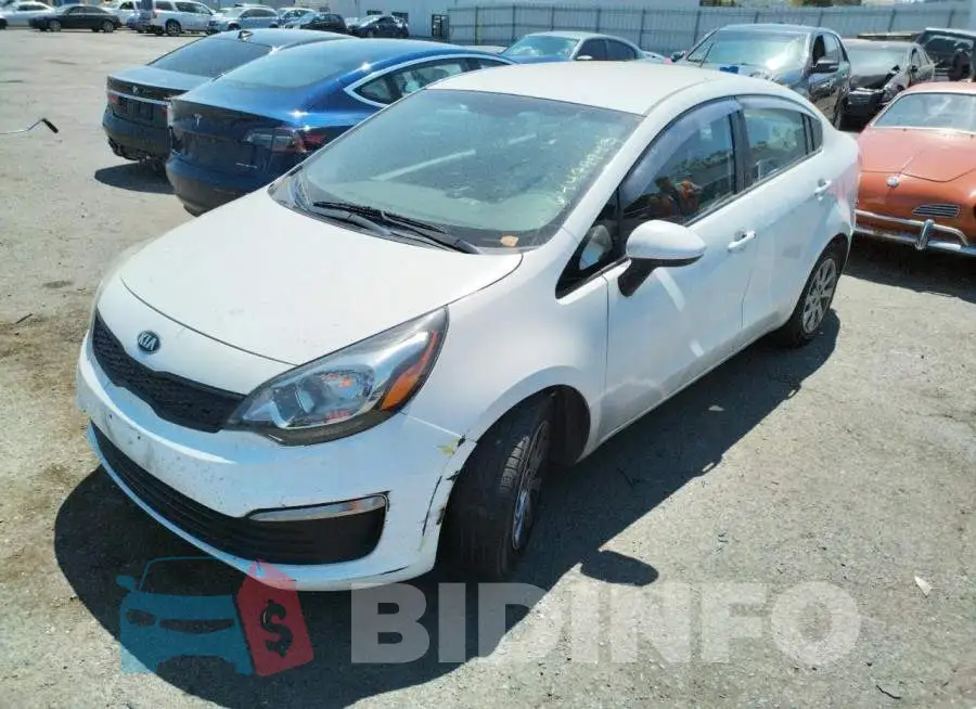 KNADM4A32G6681305 Photo# 1