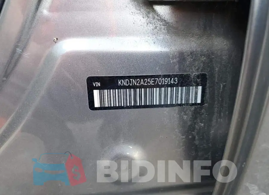 KNDJN2A25E7019143 Photo# 12