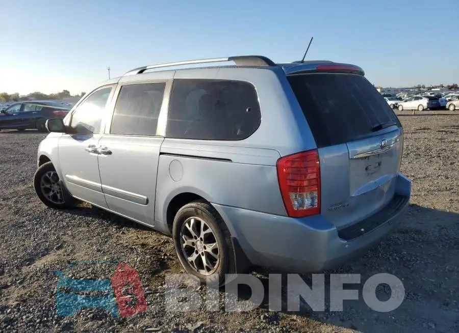 KNDMH4C74E6571957 Photo# 2