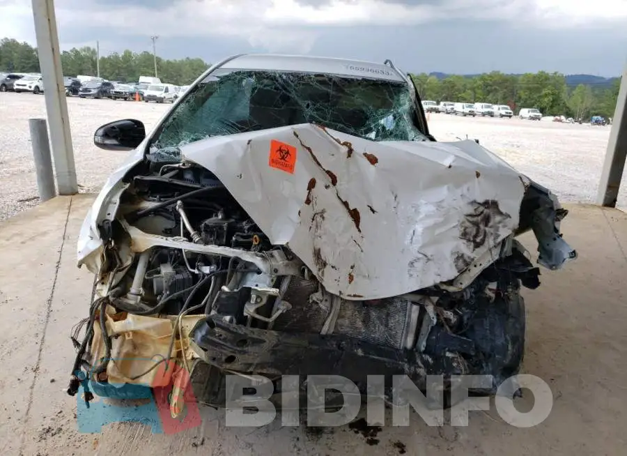 2T1BURHE1FC473163 Photo# 5