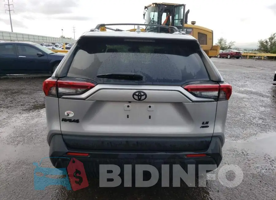 2T3F1RFV6MW161467 Photo# 6