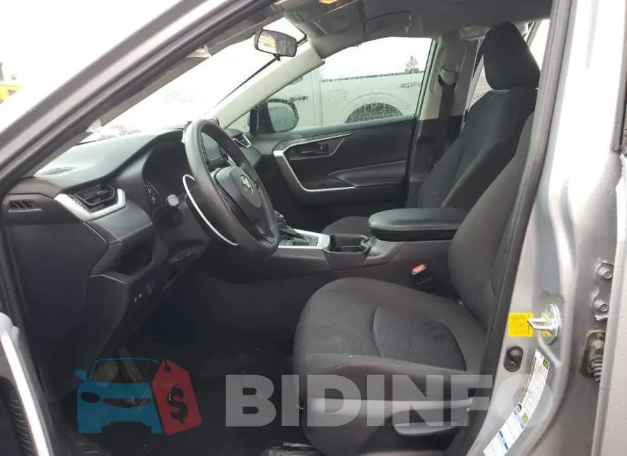 2T3F1RFV6MW161467 Photo# 7