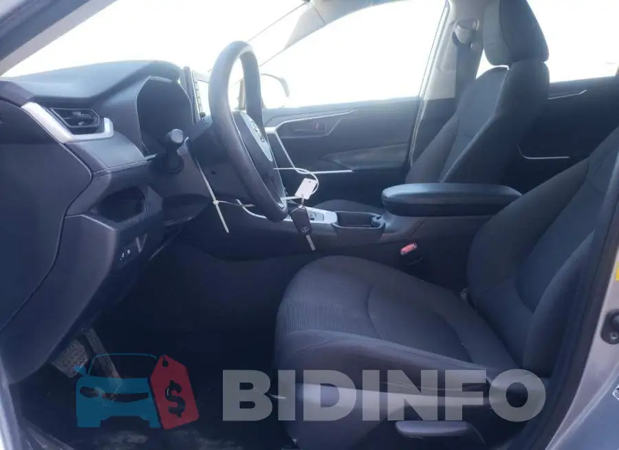 2T3K1RFV8LC057254 Photo# 7