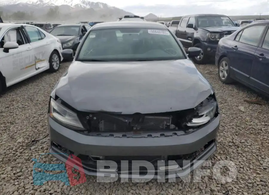 2VW167AJ0HM216763 Photo# 5