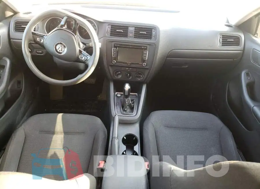 3VW2K7AJ2FM215787 Photo# 8