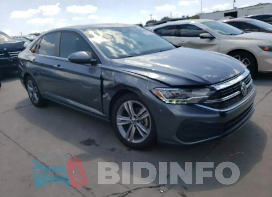 3VW7M7BU4NM015579 Photo# 4