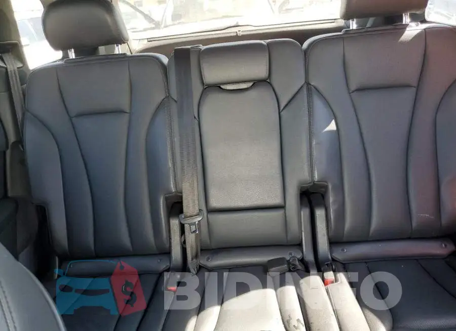 WA1VAAF70KD020042 Photo# 10