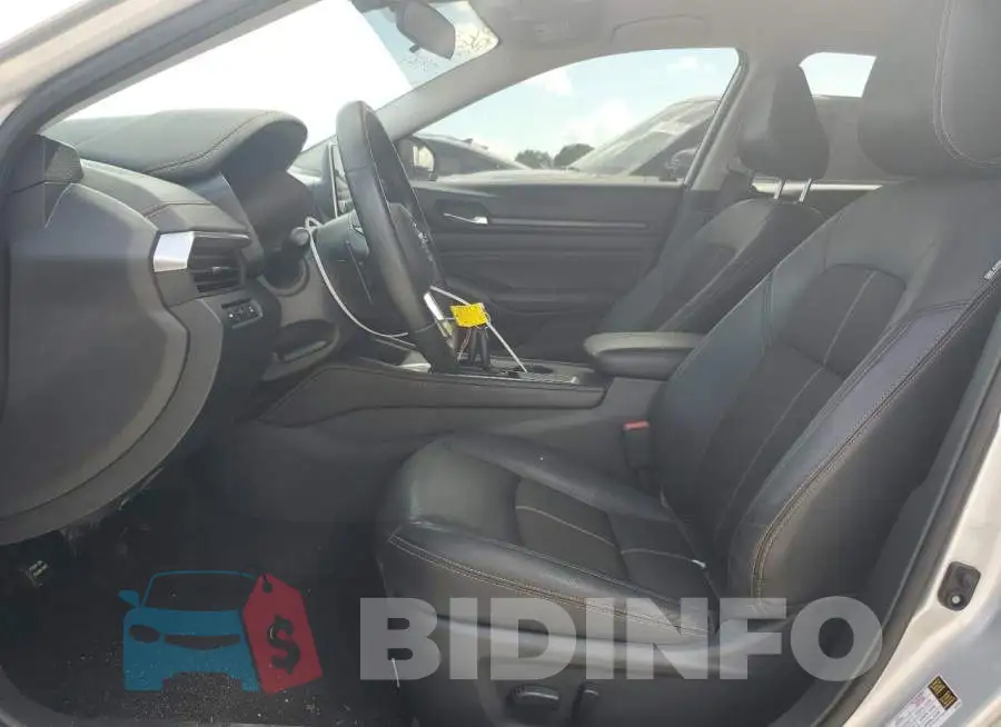 1N4BL4CV6LC240483 Photo# 7