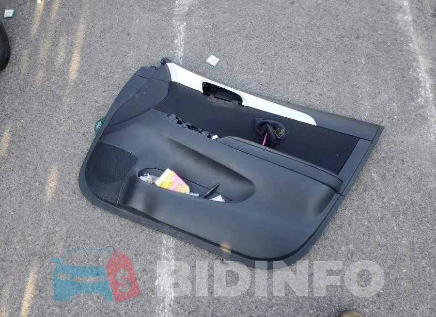 3N1AB7AP9JY201912 Photo# 12