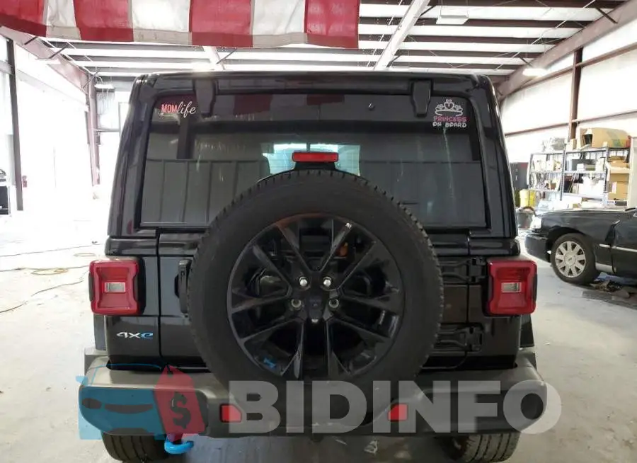 1C4JJXP6XPW505202 Photo# 6