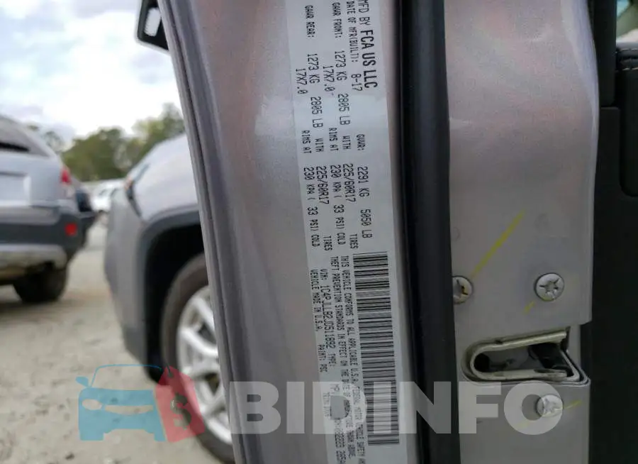 1C4PJLLB2JD511892 Photo# 13