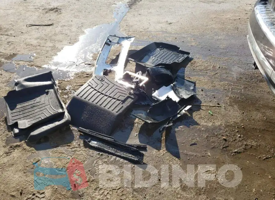 4JGDA5HB7FA568973 Photo# 13