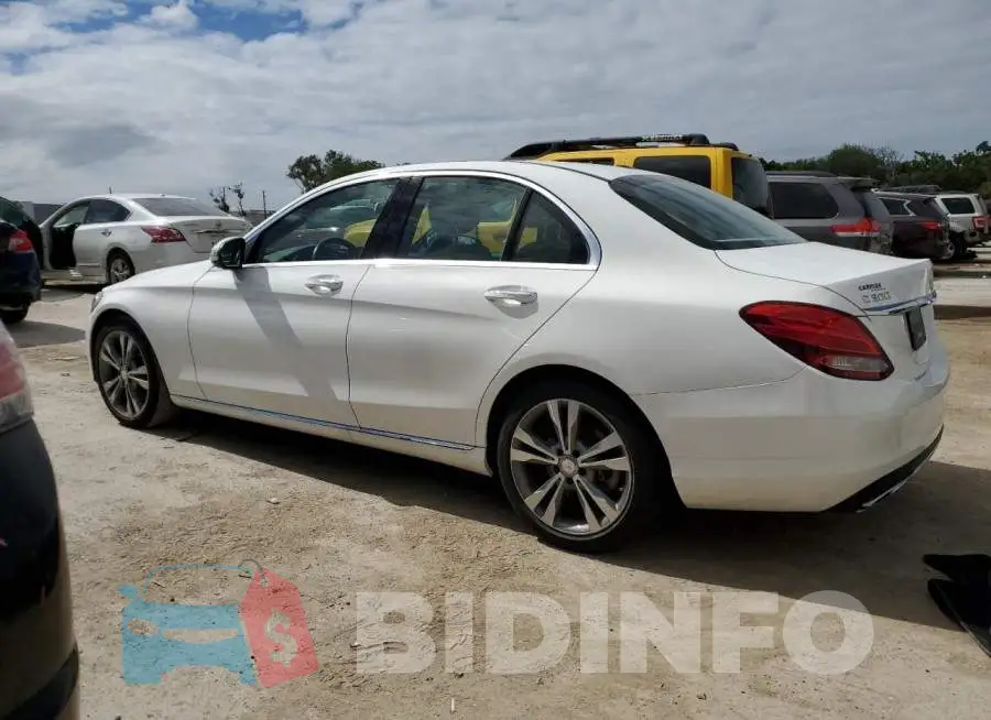 55SWF4JB9GU165703 Photo# 2