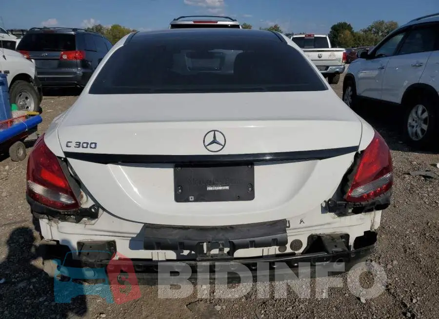 55SWF4JBXFU072915 Photo# 6