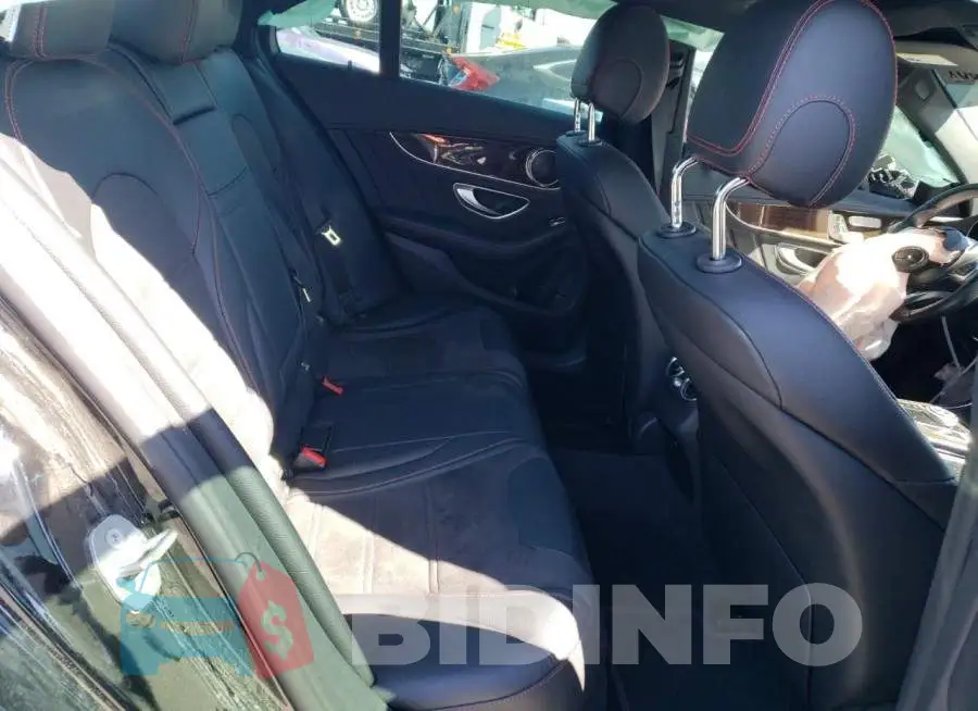 55SWF6EB7JU255980 Photo# 10