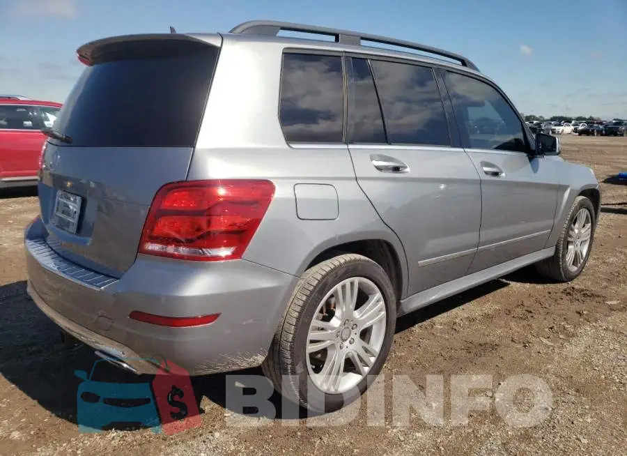 WDCGG5HB5FG423065 Photo# 3