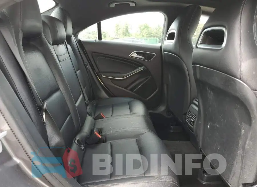 WDDSJ4EB2JN603873 Photo# 10
