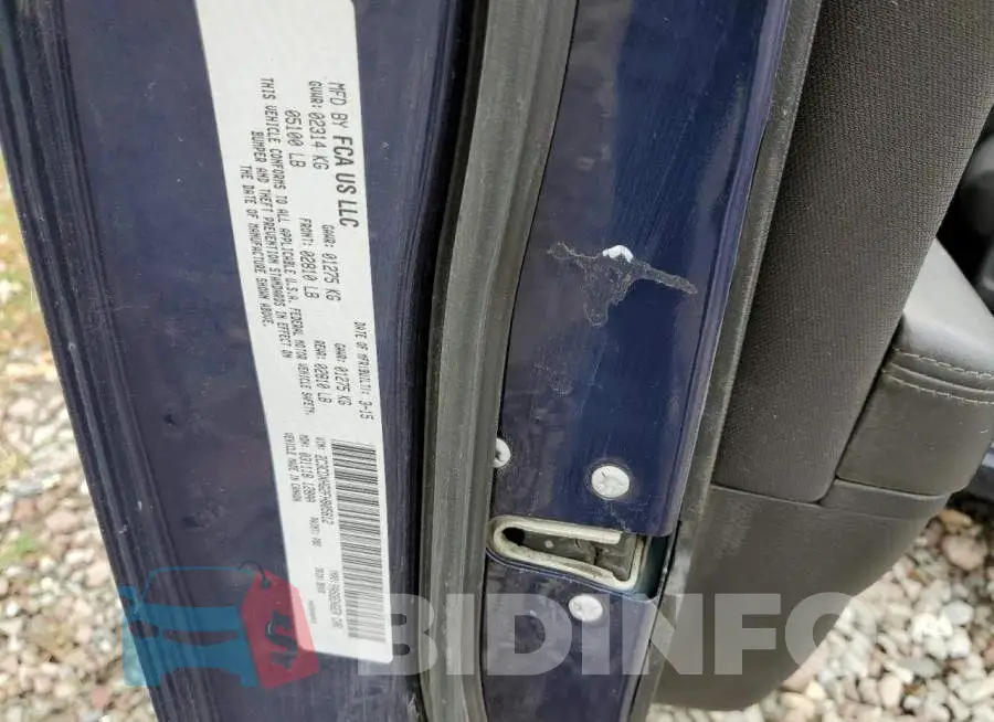 2C3CDXHG2FH805812 Photo# 13