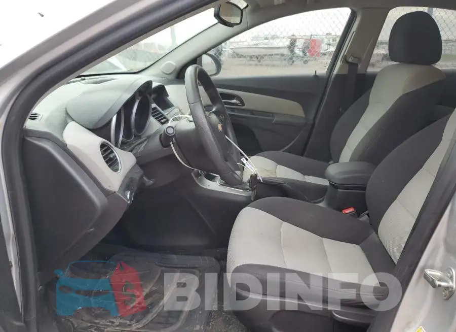 1G1PB5SH9E7201928 Photo# 7