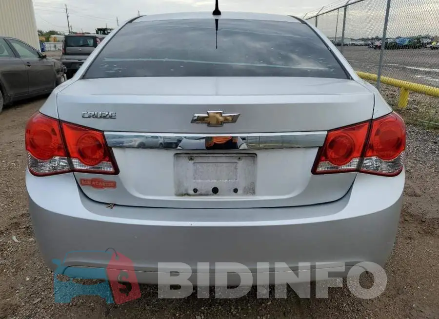 1G1PB5SH9E7201928 Photo# 6