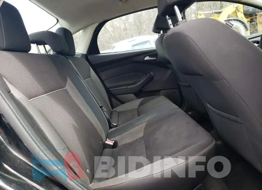 1FADP3F25EL334317 Photo# 10