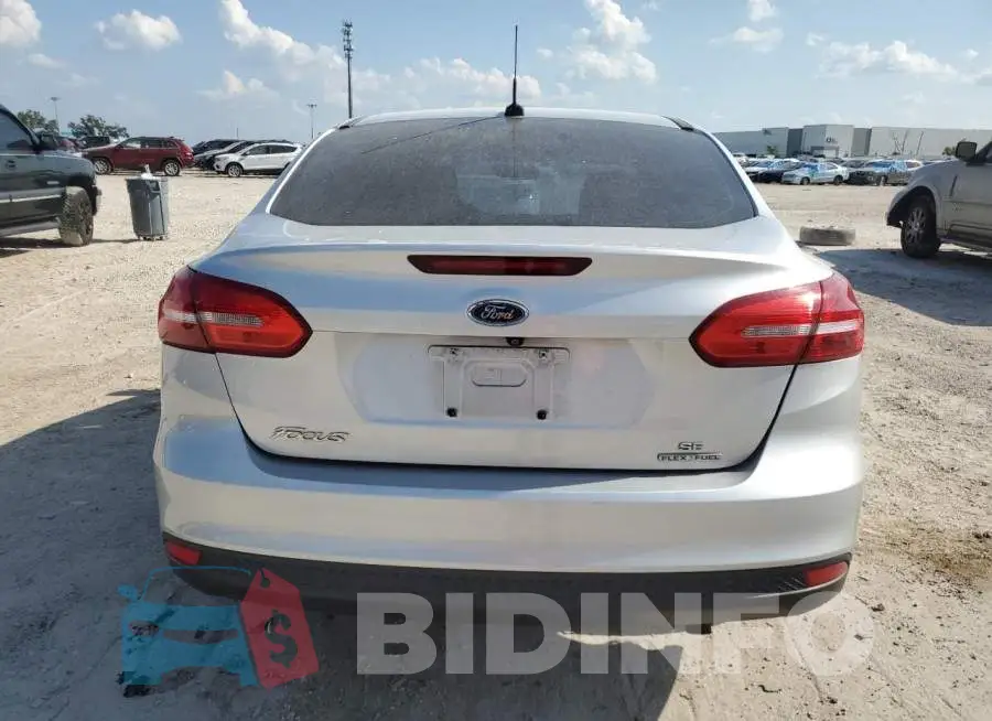 1FADP3F27FL382001 Photo# 6