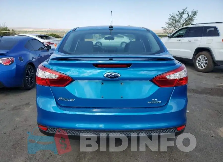 1FADP3F28EL310822 Photo# 6