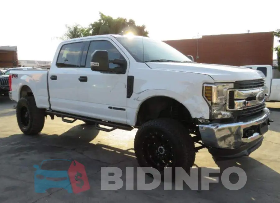 1FT7W2BTXKED86934 Photo# 1
