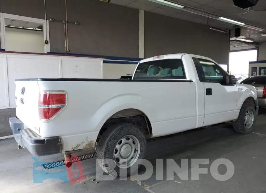 1FTNF1CF9EKD69297 Photo# 3