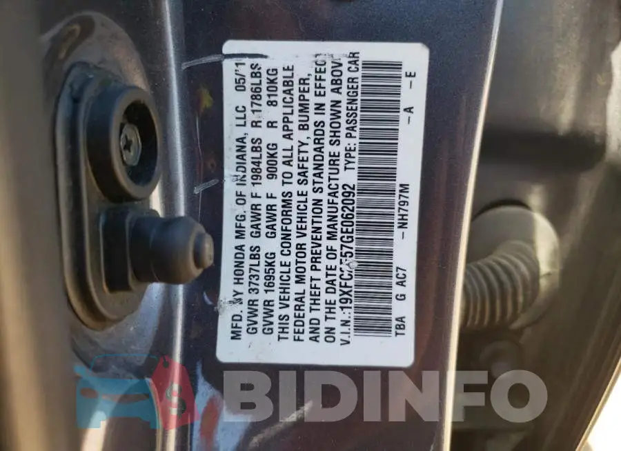 19XFC2F57GE062092 Photo# 12