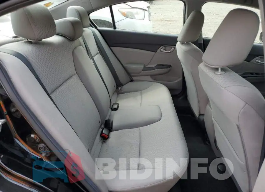 2HGFB2F56FH551672 Photo# 10