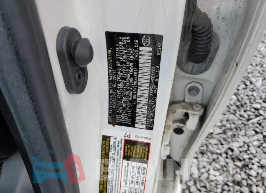 4T1BF1FK2HU269817 Photo# 12