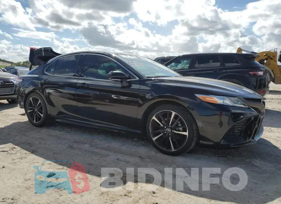 4T1K61AK8LU322715 Photo# 4