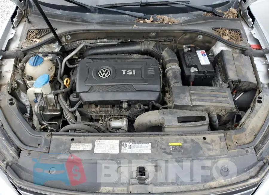 1VWBT7A37GC011729 Photo# 11