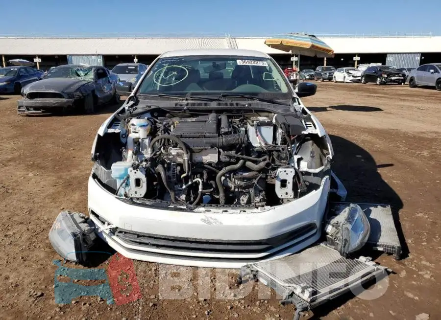 3VW267AJ6GM398861 Photo# 5