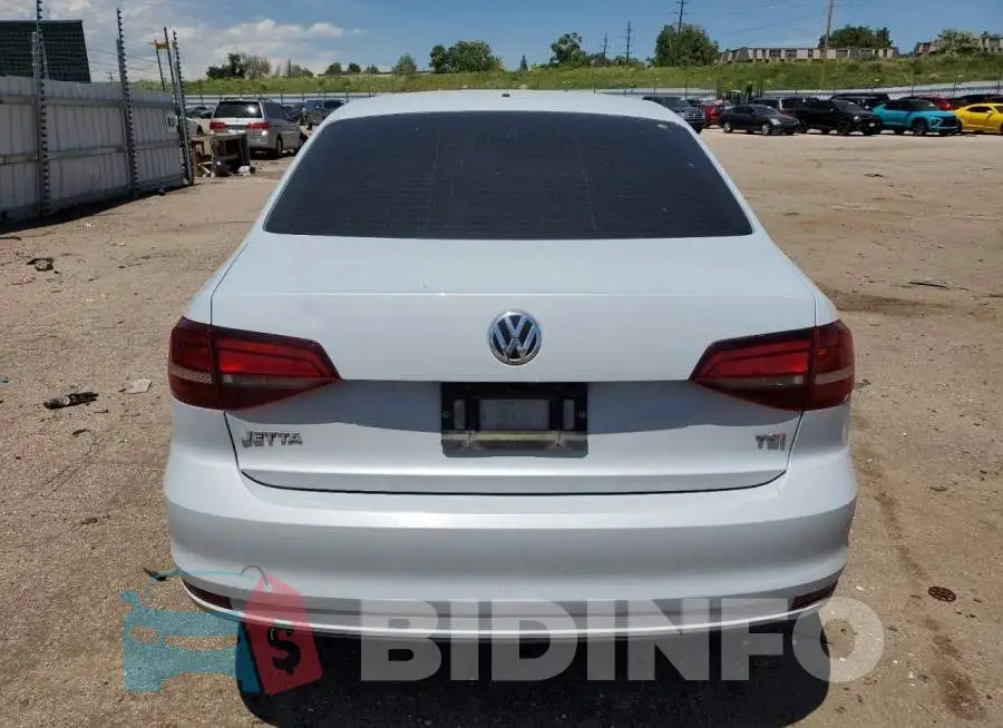 3VW2B7AJ9HM265718 Photo# 6