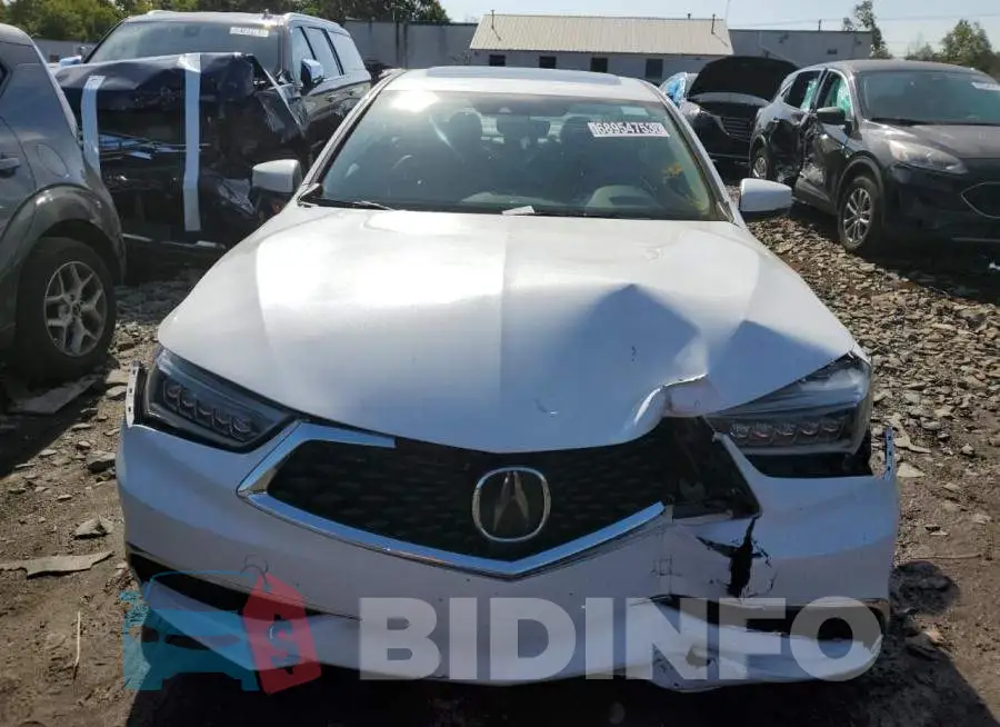 19UUB1F38LA016840 Photo# 5