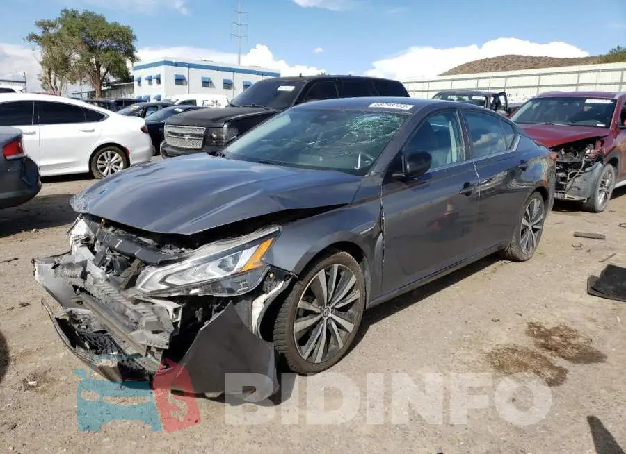 1N4BL4CV1LC150772 Photo# 1