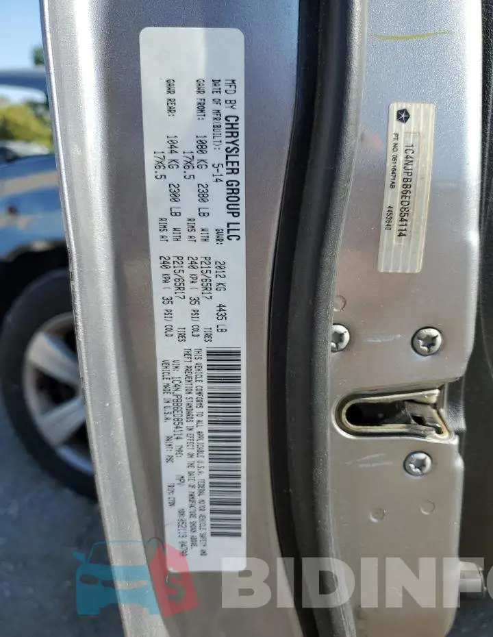 1C4NJPBB6ED854114 Photo# 12