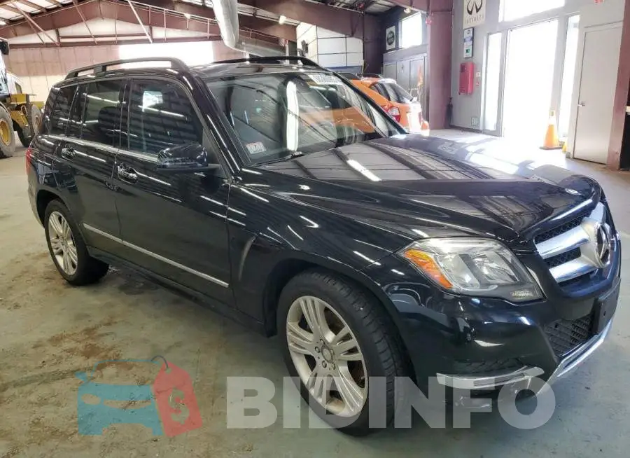 WDCGG8JB5FG427256 Photo# 4
