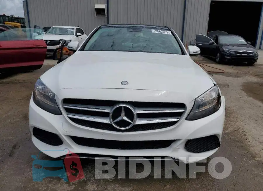WDDWF4JB5GR142324 Photo# 5