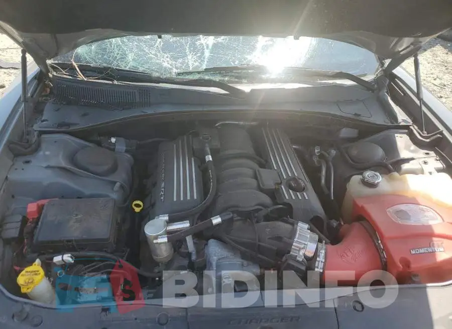 2C3CDXGJ1KH718104 Photo# 11