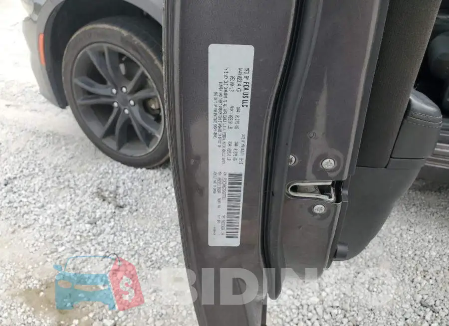 2C3CDXHG7GH327761 Photo# 12