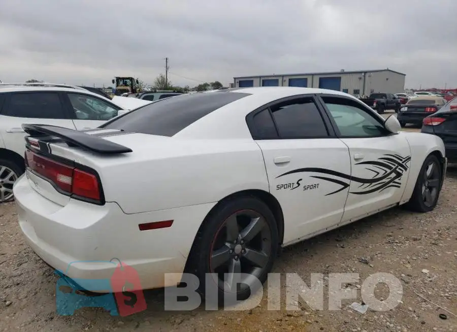 2C3CDXHG8EH303417 Photo# 3
